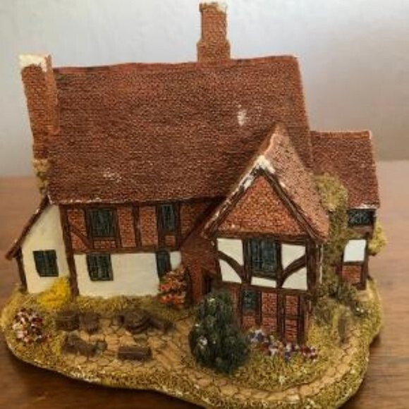 CROWN INN BY LILLIPUT LANE - Picture 3 of 7